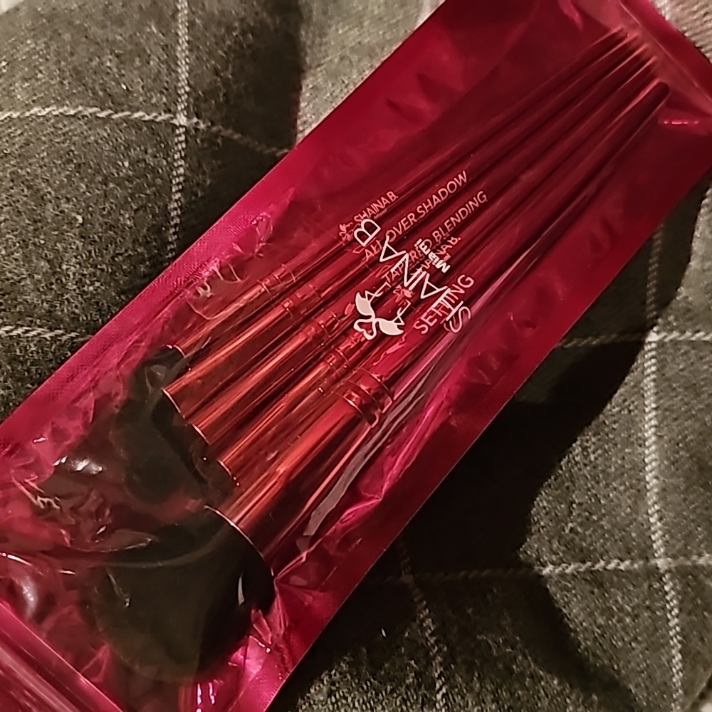 Shaina B. Fab Brush Set 5 Piece NEW